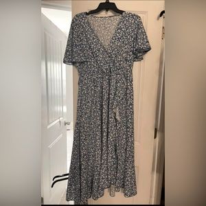 SHEIN Essnce Ditsy Floral Flutter Sleeve Ruffle Hem Belted Dress